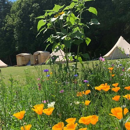Hotel Au Pre Fleuri Eco Glamping Le Lindois Exterior foto
